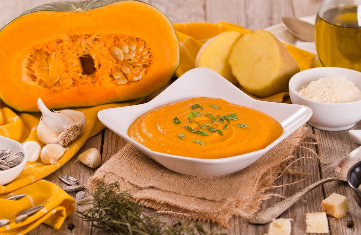 vellutata di zucca, carote e porri